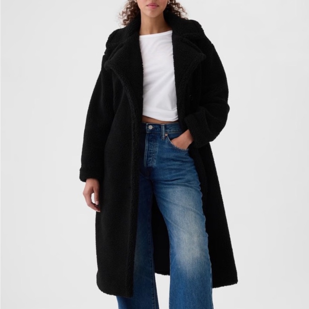 GAP Women's Black Teddy Jacket